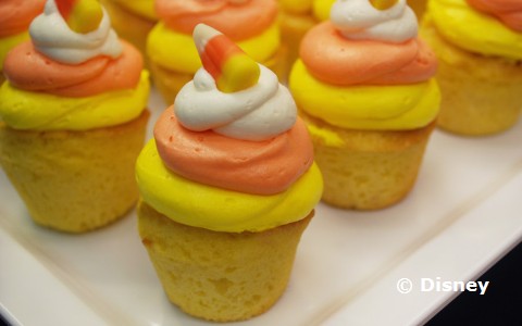hallowishes-candy-corn-cupcakes.jpg
