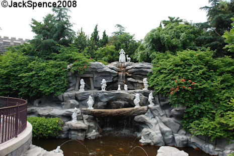 Snow White's Grotto Hong Kong Disneyland