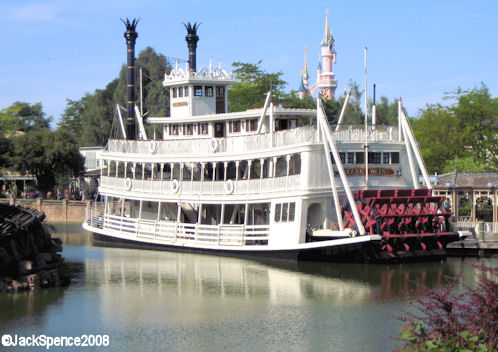 Disneyland Paris Mark Twain Riverboat