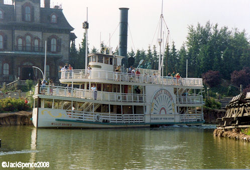 Disneyland Paris Molly Brown Riverboat