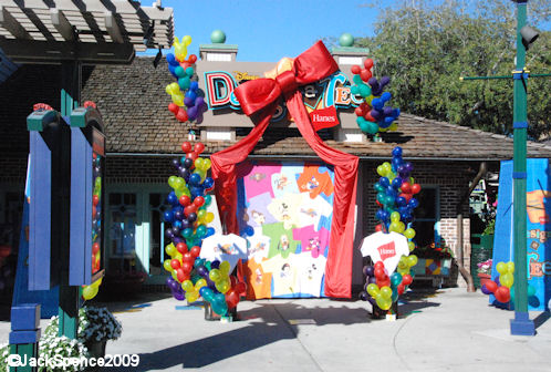 Disney Design-A-Tee Store Front