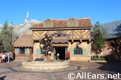 Gaston's Tavern